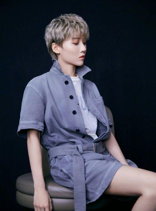 刘雨昕爆料最新视频,精彩瞬间不容错过  第3张