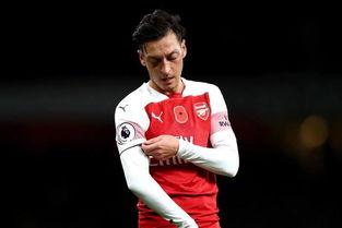 厄齐尔最新爆料消息视频,职业生涯转折与足球人生感悟