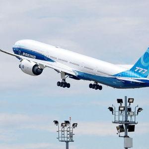 央视新闻爆料飞机事件视频,惊心动魄的空中惊魂瞬间